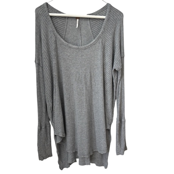 Free People Tops - Free People Waffle Knit Top Women’s Large Gray Thermal Long Sleeve Tunic